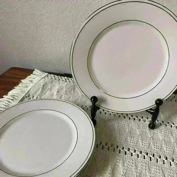 Vintage Simplicity Fine China Salad Plates, 7.5”White/Silver Trim JAPAN, EIGHT - Picture 1 of 3
